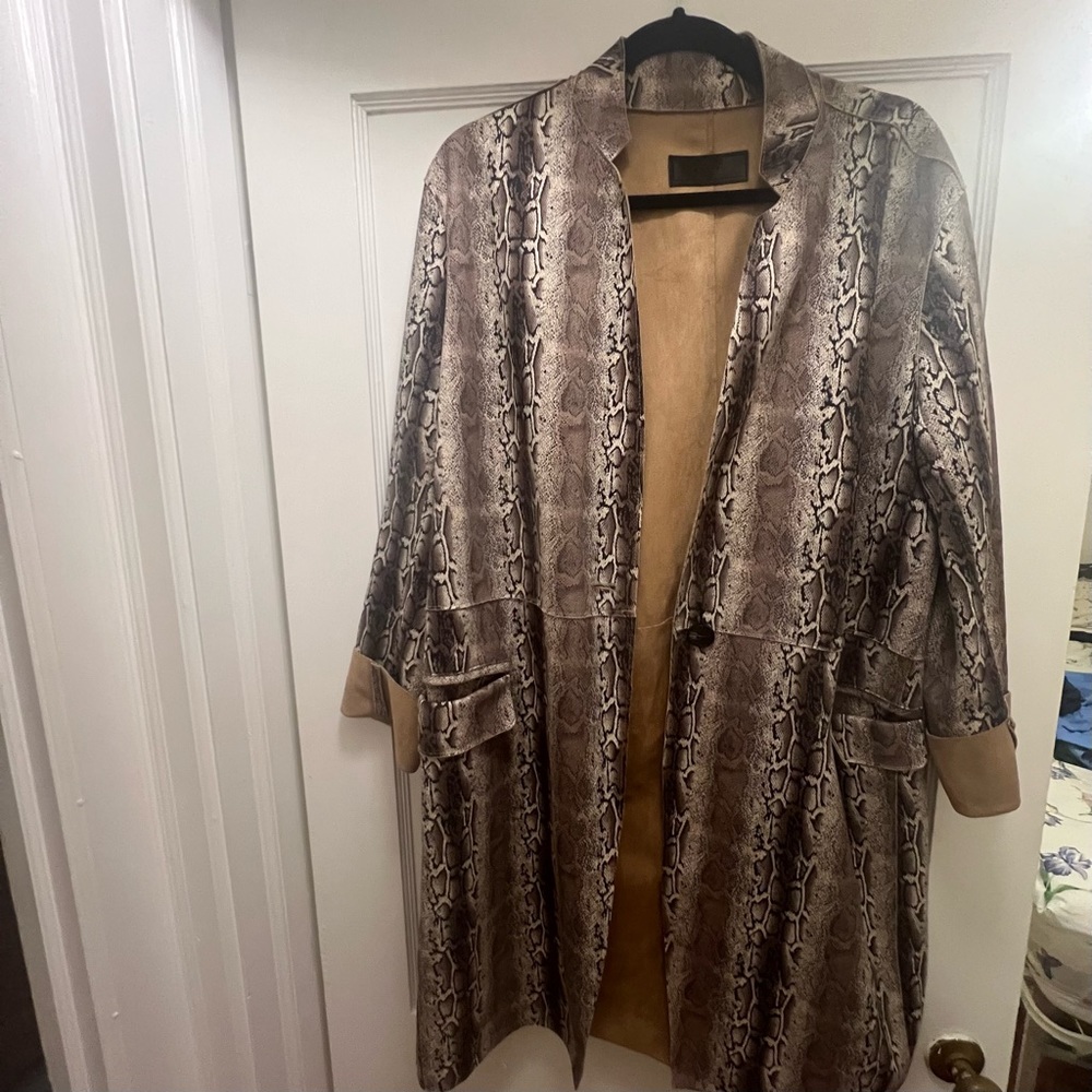 Blank NYC snake print long blazer